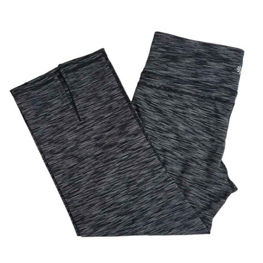 Athleta Womens Gray Space Dye Energy Power Up Capri Pants Size Medium - Picture 2 of 9
